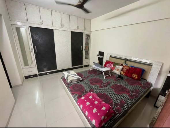 3 BHK Flat for Rent in Airport Rd, Pune — no brokerage owner direct