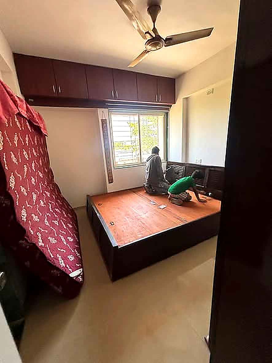 2 BHK flat for rent in Lohegaon Pune — no brokerage owner direct