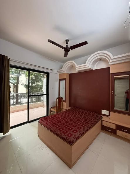 Flat for Rent in Magarpatta, Pune — no brokerage owner direct