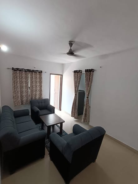 1 BHK Flat for Rent in Kharadi, Pune — no brokerage owner direct