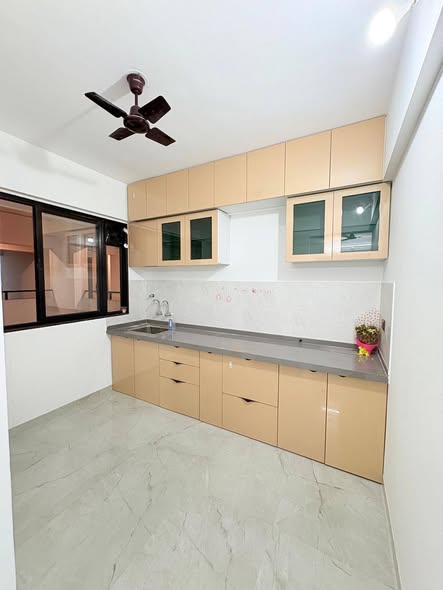 2 BHK flat for rent in Magarpatta Pune — no brokerage owner direct