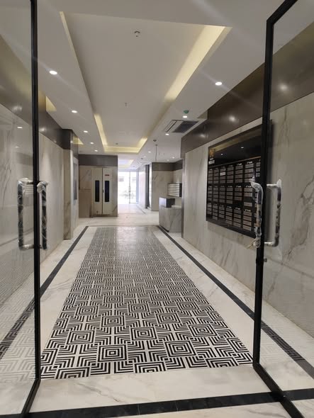 4 BHK flat for rent in Mundhwa Pune — no brokerage owner direct