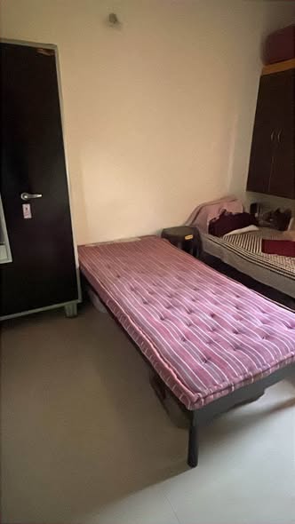 2 BHK Flat for Rent in Viman Nagar, Pune — no brokerage owner direct