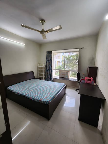 Flatmates in Viman Nagar, Pune