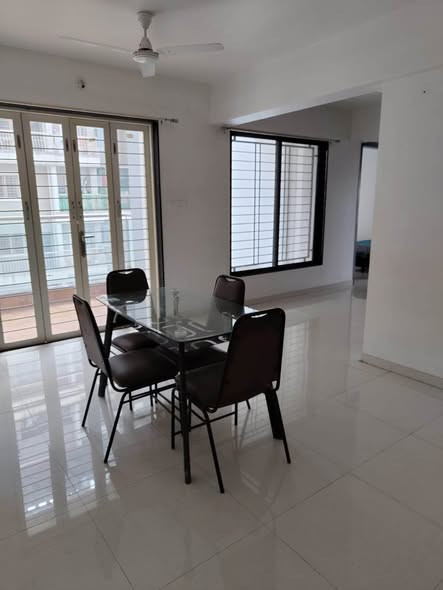 Flatmates in Bavdhan, Pune