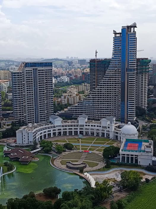 Gateway Tower