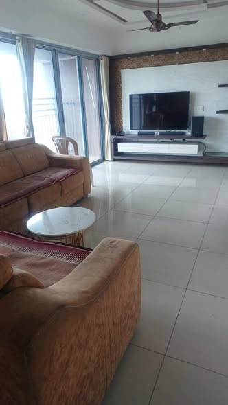 Amanora Neo Tower